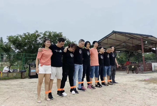 HiShop老兵营班会|千里驰骋不忘本,共聚一心齐向前