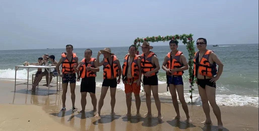 激情盛夏,和私有云的小伙伴们一起乘风破浪!——优米体育中心